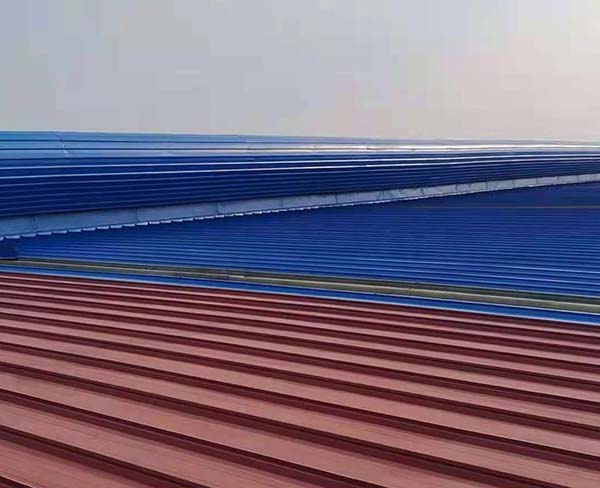房蓋彩鋼瓦噴漆多少錢一平米?廠房舊彩鋼瓦噴漆多少錢一平米?